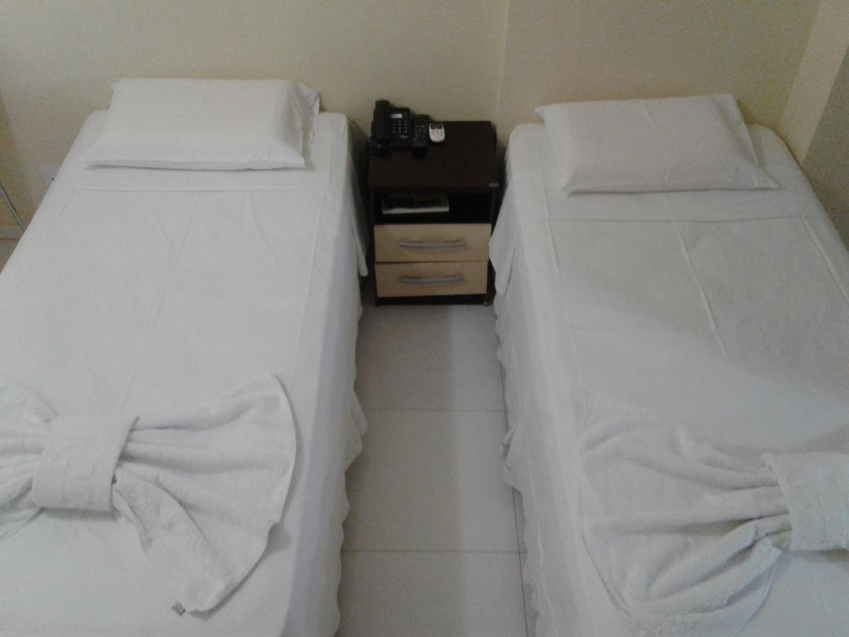 Hotel Columbia Luís Eduardo Magalhães Extérieur photo